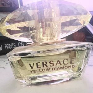 Versace Yellow Diamond Perfume